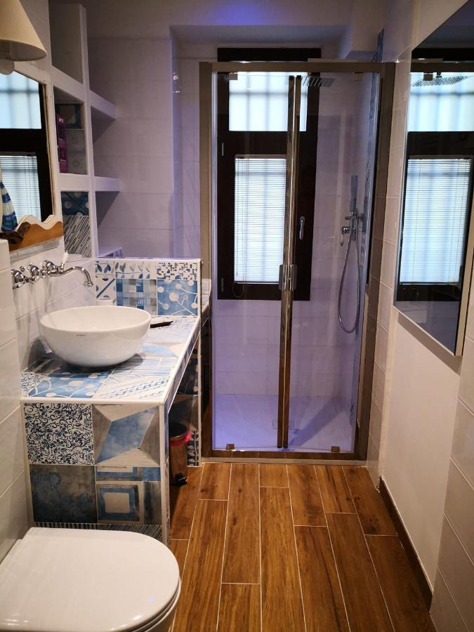 La Porta Rossa Apartment Vado Ligure Ngoại thất bức ảnh