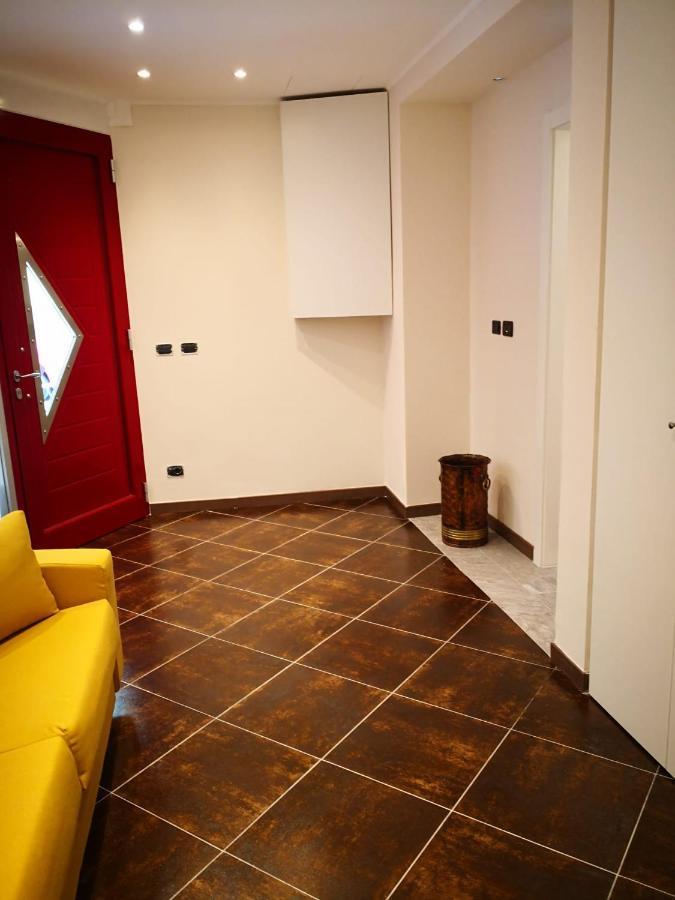 La Porta Rossa Apartment Vado Ligure Ngoại thất bức ảnh